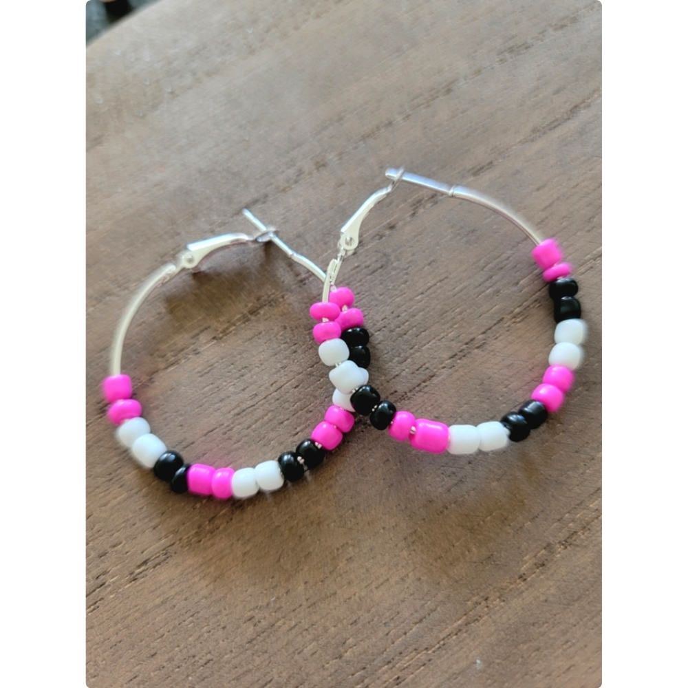 Black/Hot Pink/ White Glass Beads Earrings
